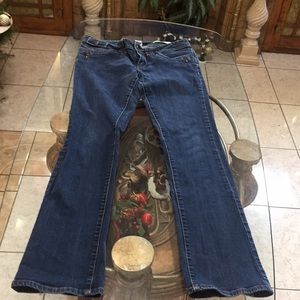 DG